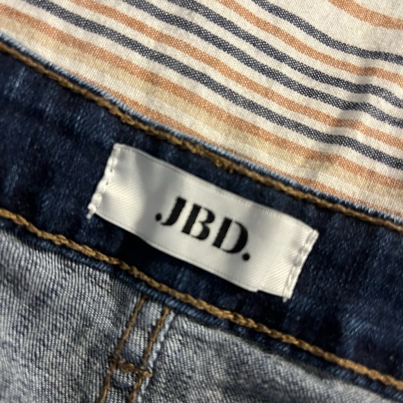 JBD shorts - Picture 3 of 3